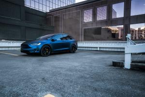 Tesla Model X on ADV.1 Wheels (ADV6 TRACK SPEC SL) 2018 года
